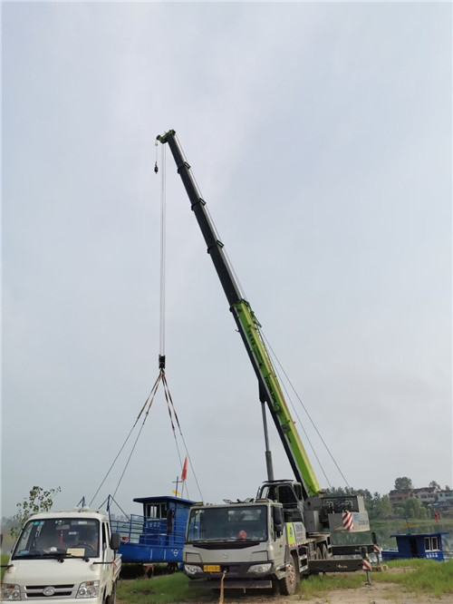 南康区桥梁建设吊装案例